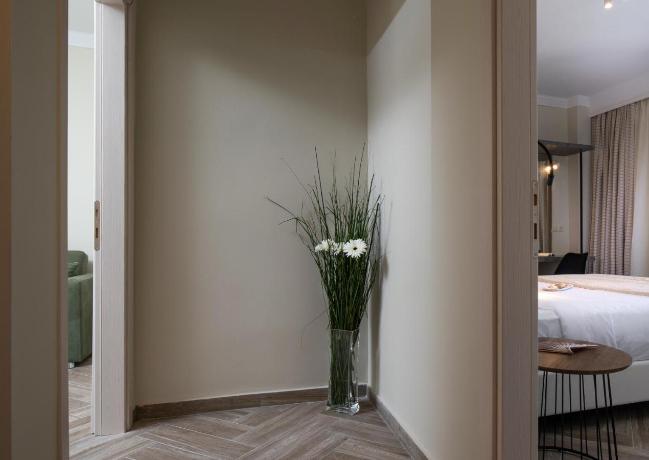 Olenia Luxury Apartments 3 Neos Marmaras Exterior photo